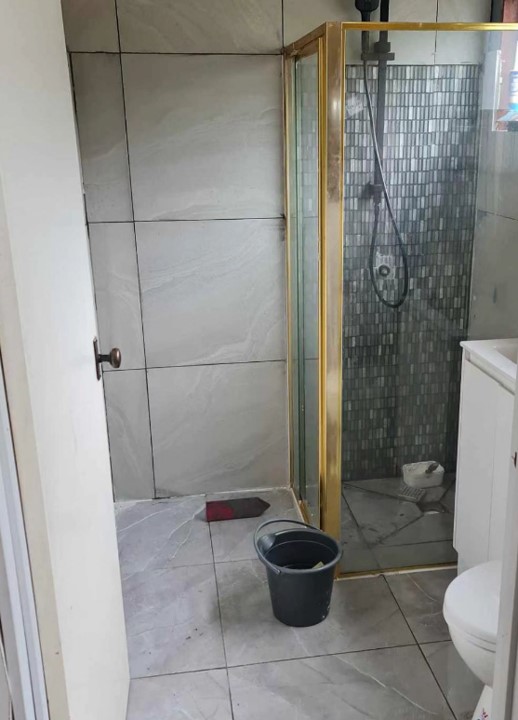 All your bathroom needs sorted from touch-ups to full installs. Showers, plumbing, tiling and all accessories. Need a bathroom make over ? Call Payne Handyman in Ballarat. 